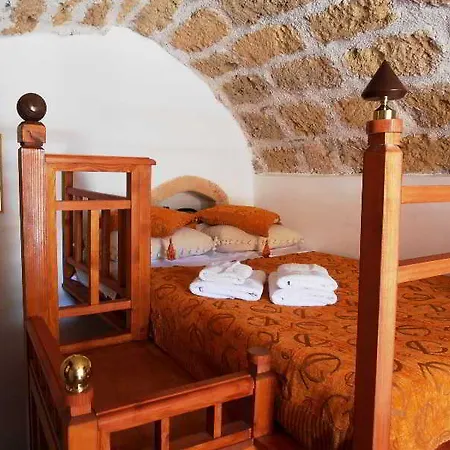 Telesilla Castle House