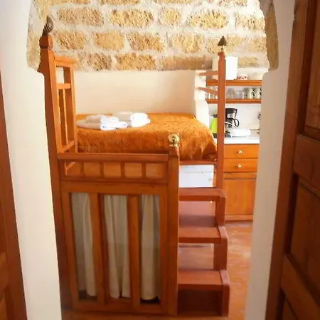Telesilla Castle House * Monemvasia