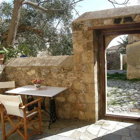 Hotel Telesilla Castle House